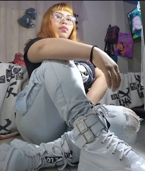 modelo de chatu valeria de venez