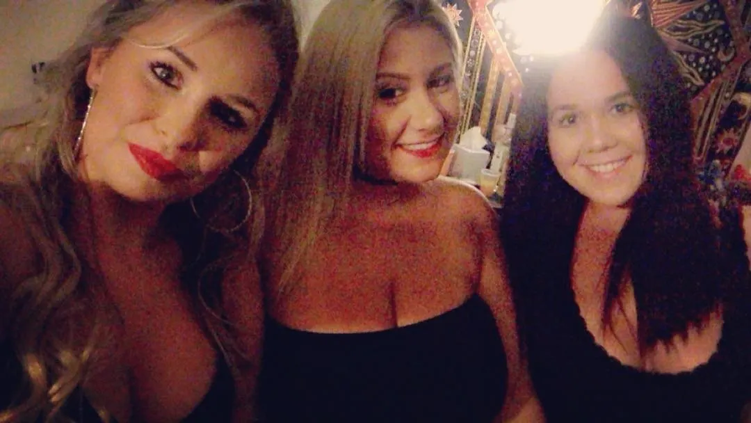 mary de syrian huge boobs