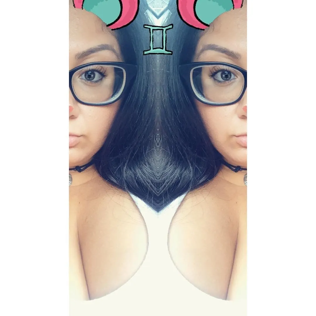 mary de syrian huge boobs