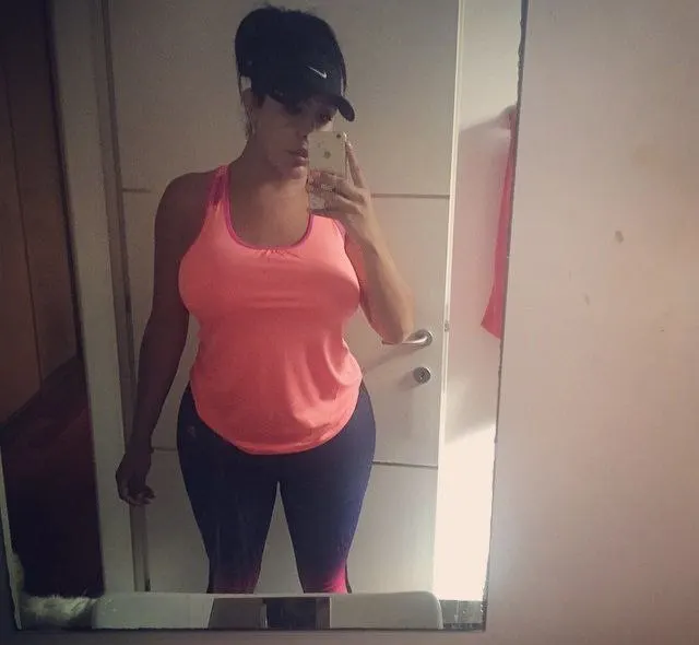 Vanesita, Mi pija, Estelita, Policía jubilada y mas putitas