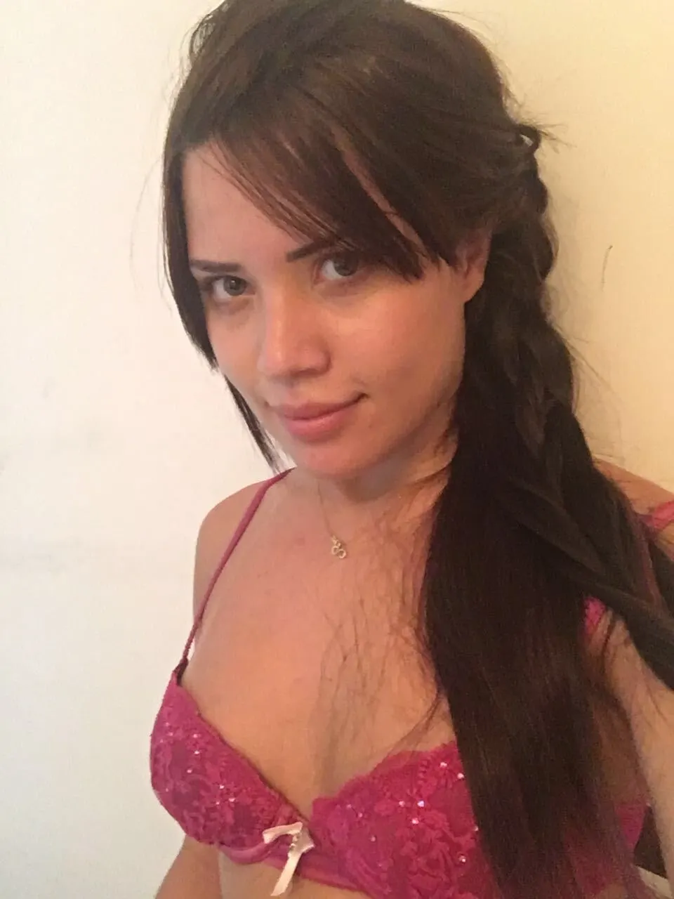 Linda Enfermera Bronceada