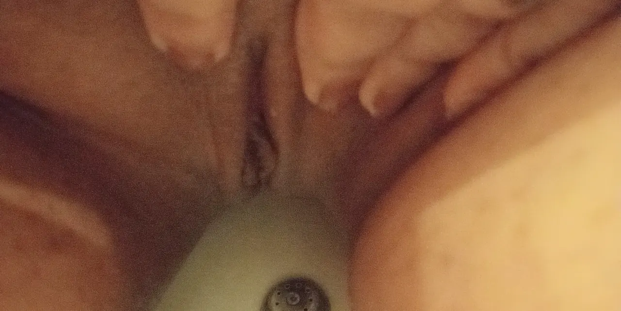 Cola y concha para darle leche