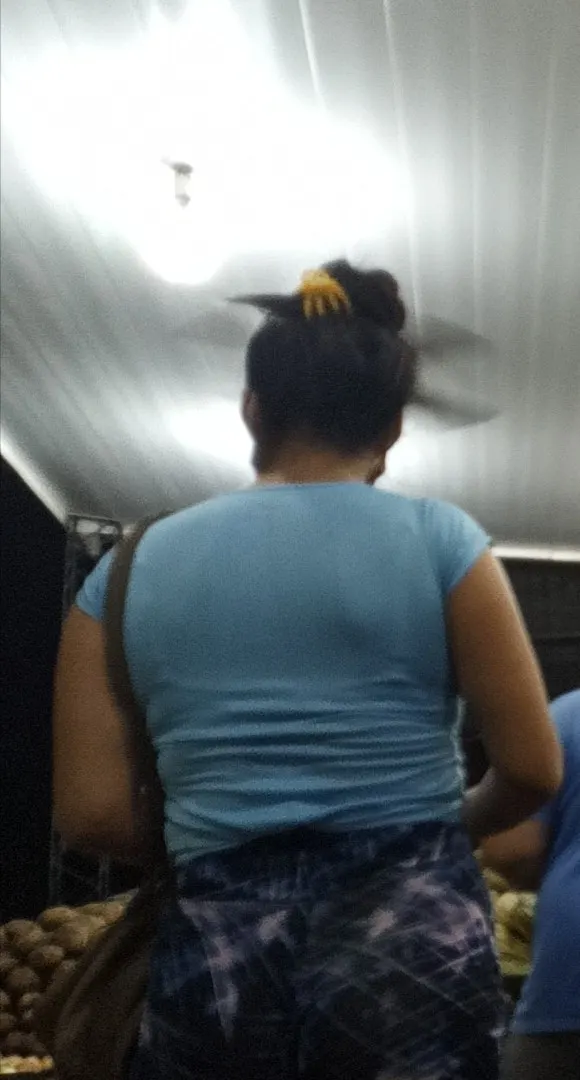Otra flaca en calza corta
