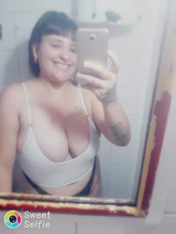 Mira que pendeja...uuffff