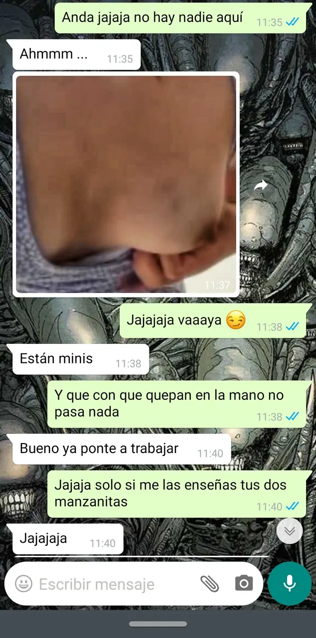 Pasando el rato en la oficina