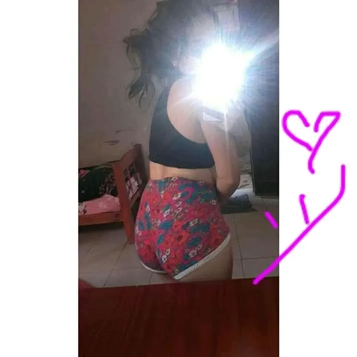 PENDEJA DE INSTAGRAM:solesperatti, vende contenido y encuent