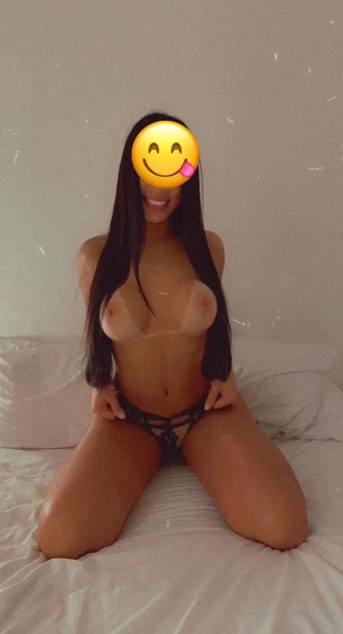 Mulata de ensueño, tienes que cogerte una así antes de mor