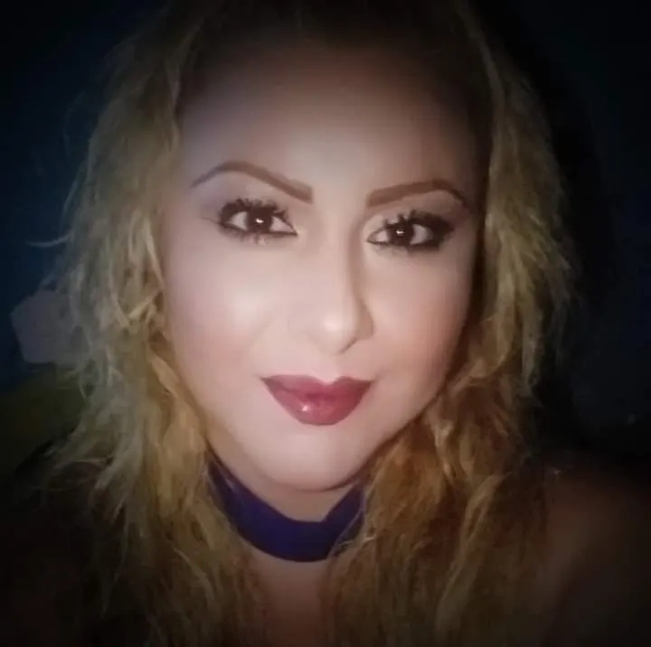 Pekas con su tremendo culo p2