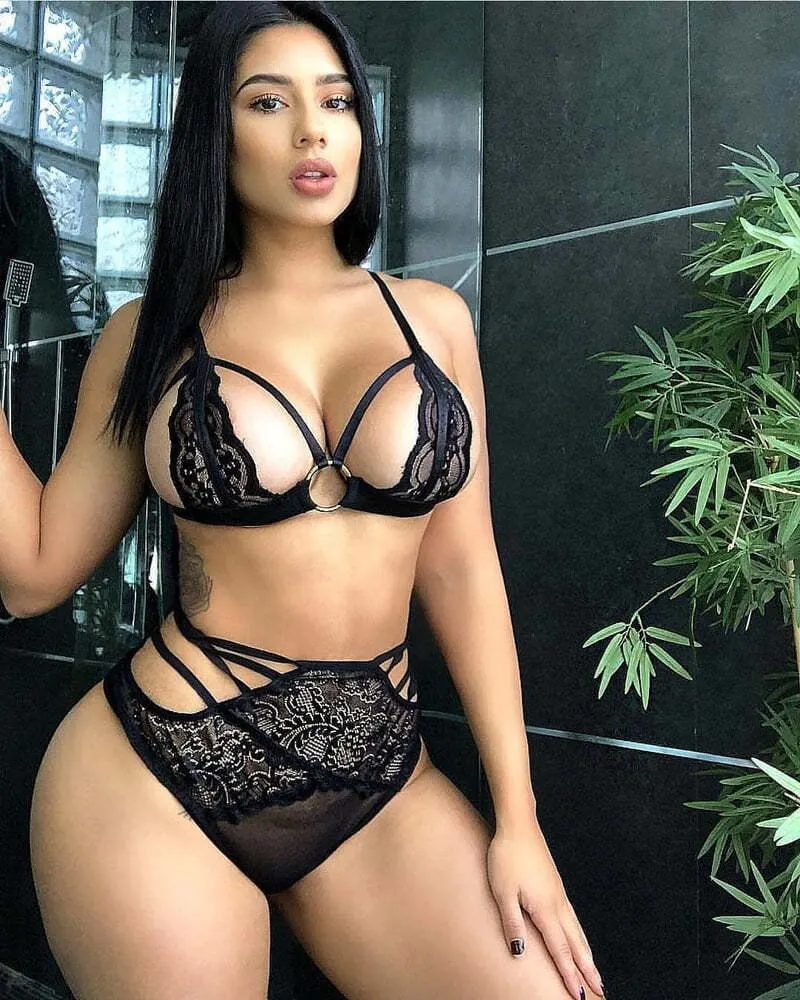 Hottest Insta Models