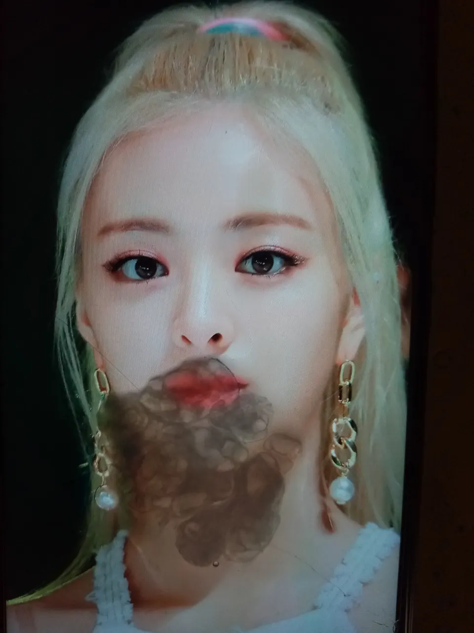 Mis Cumtributes Kpop edition