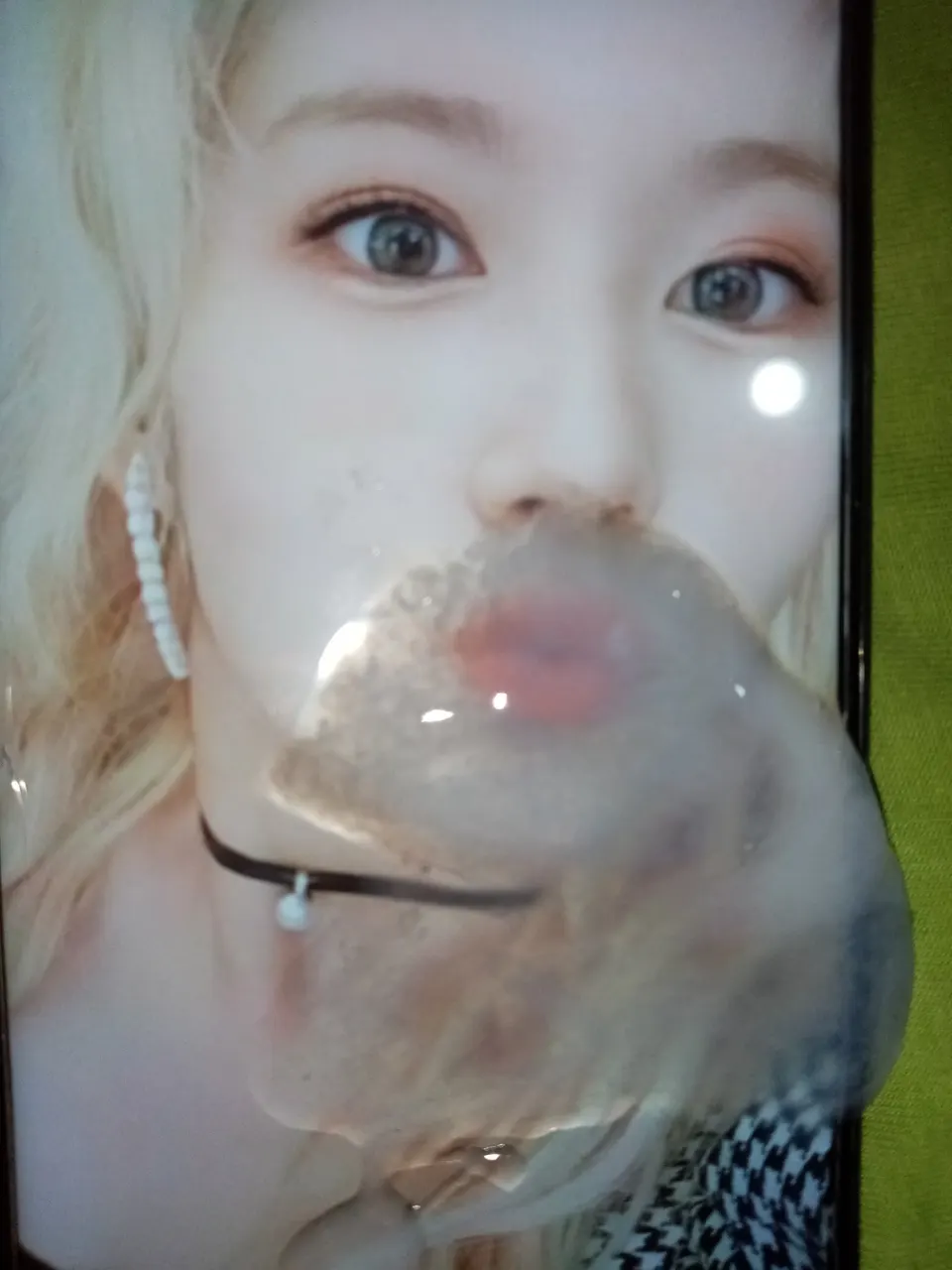 Mis Cumtributes Kpop edition