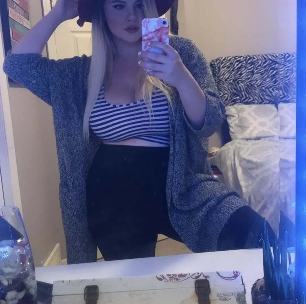 una linda tetona