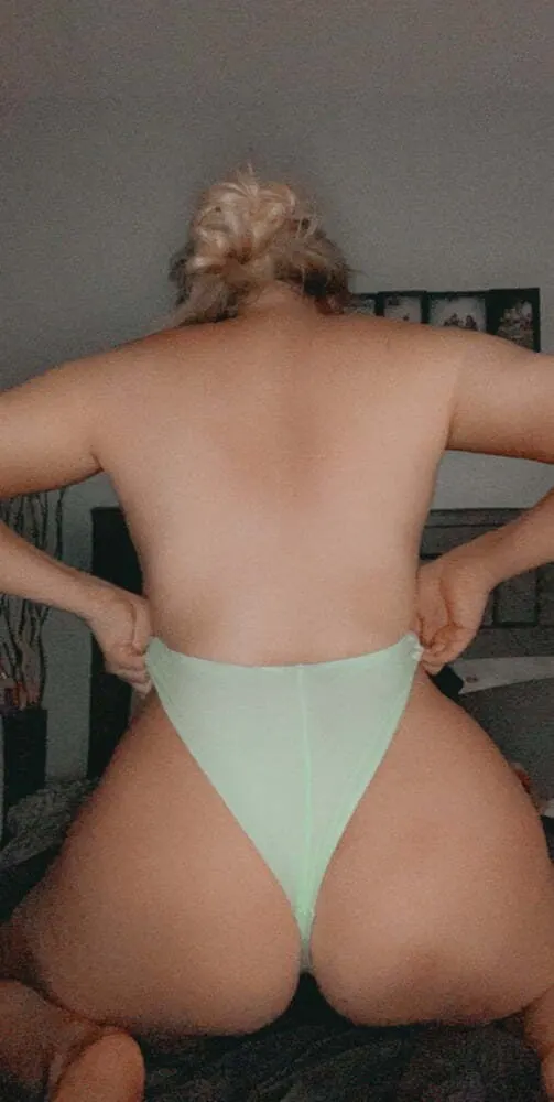 una linda tetona