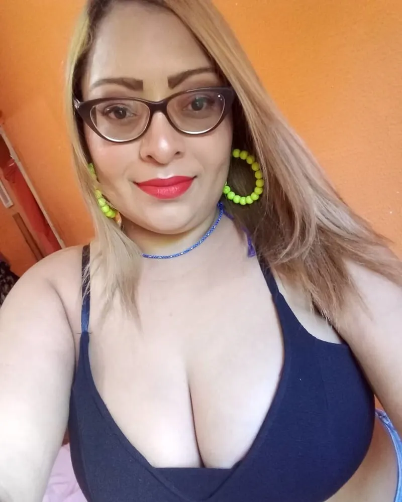 Rica pechugona