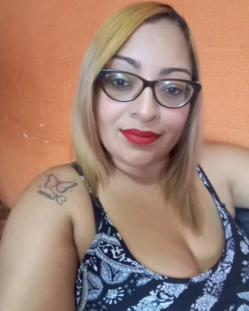 Rica pechugona