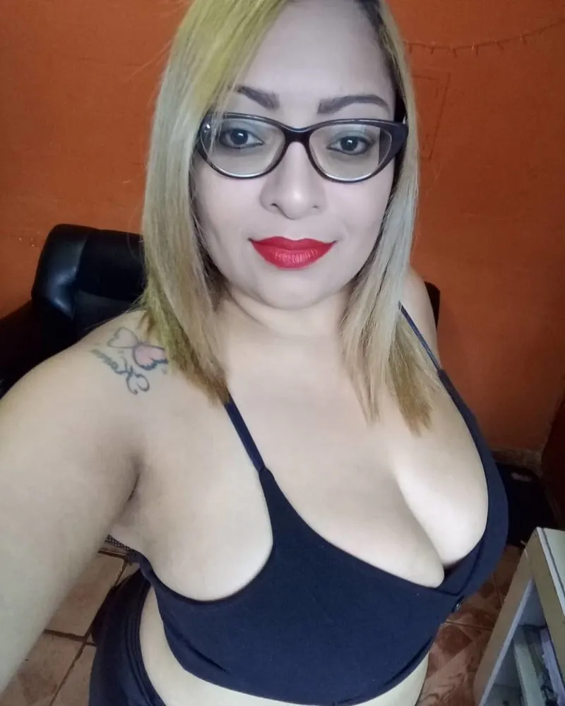 Rica pechugona