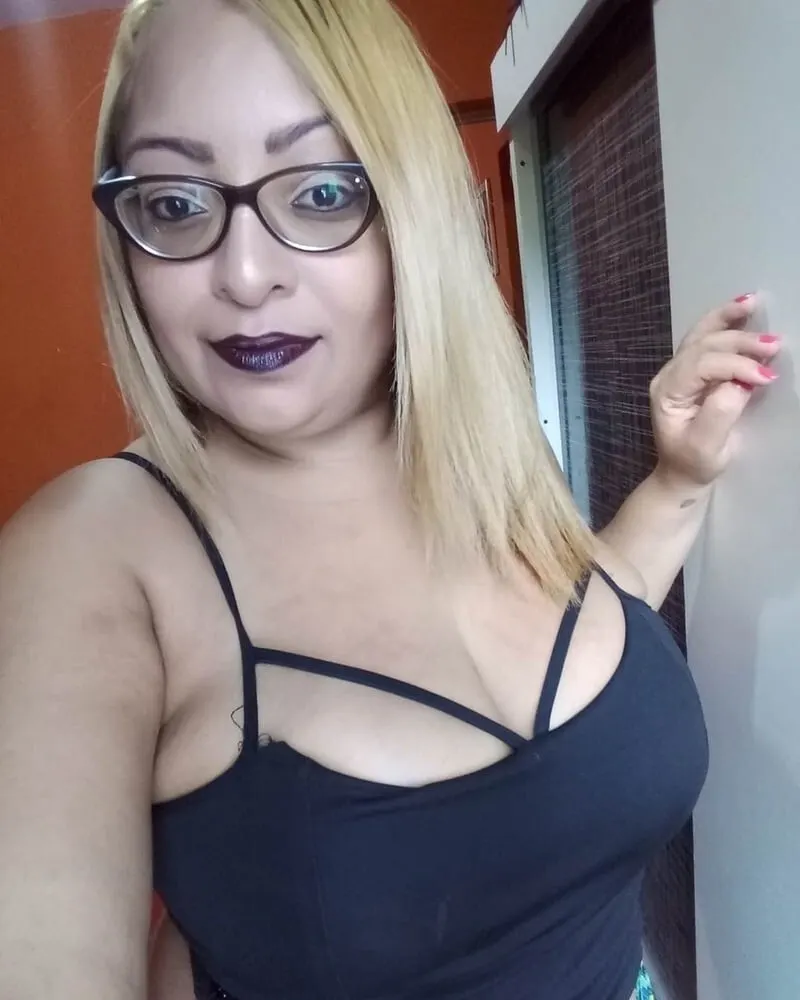 Rica pechugona