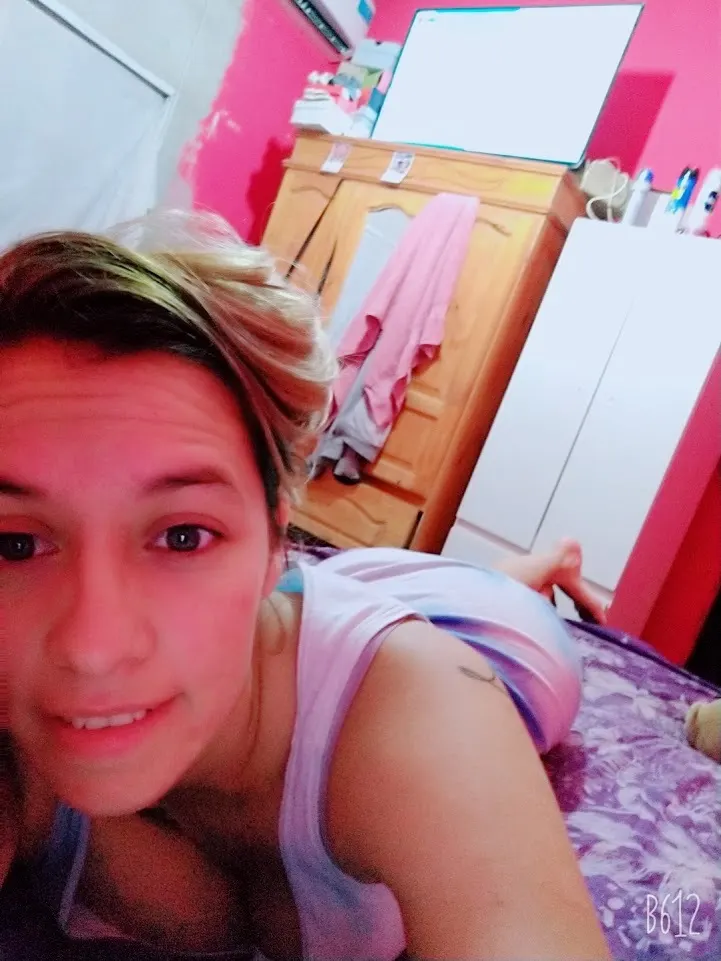 mix semanal de material enviado por amigas a mi 😁