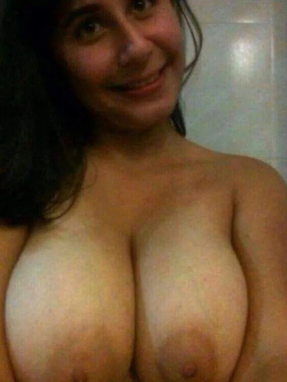 Mis amigas del face son unas putas vol. 2