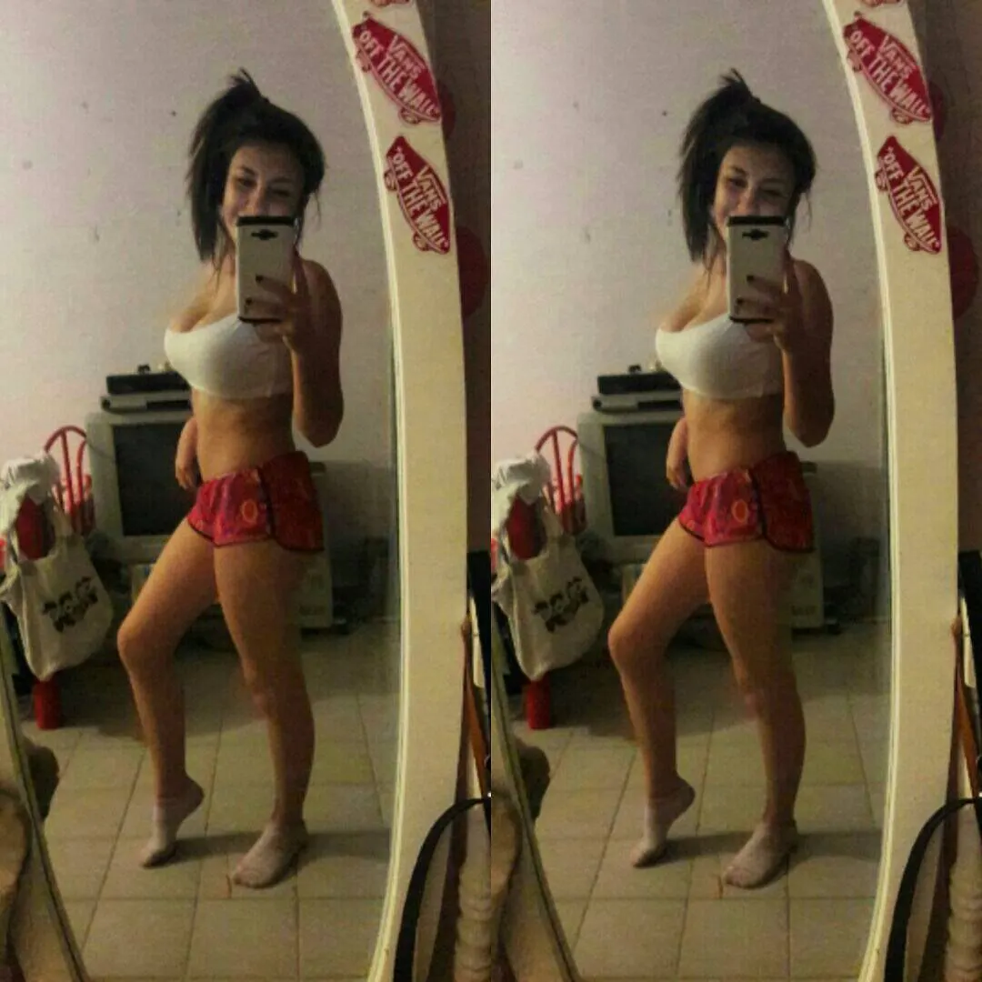 Mis amigas del face son unas putas vol. 3