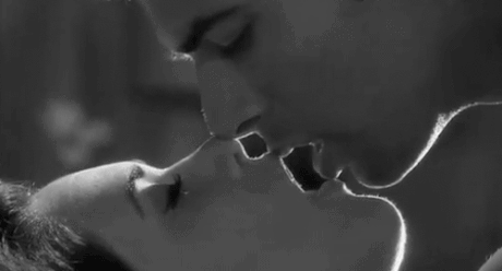 Besos calientes y mas