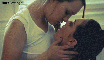 Besos calientes y mas