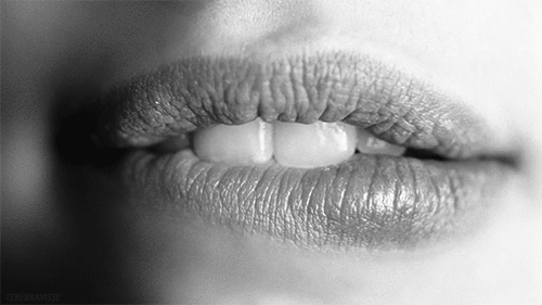 Soft - Algo mas sexy que unos labios así?