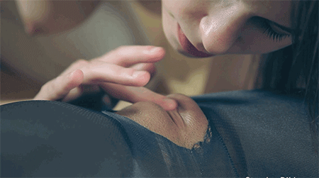 Gif lesbicos : Dulces como miel