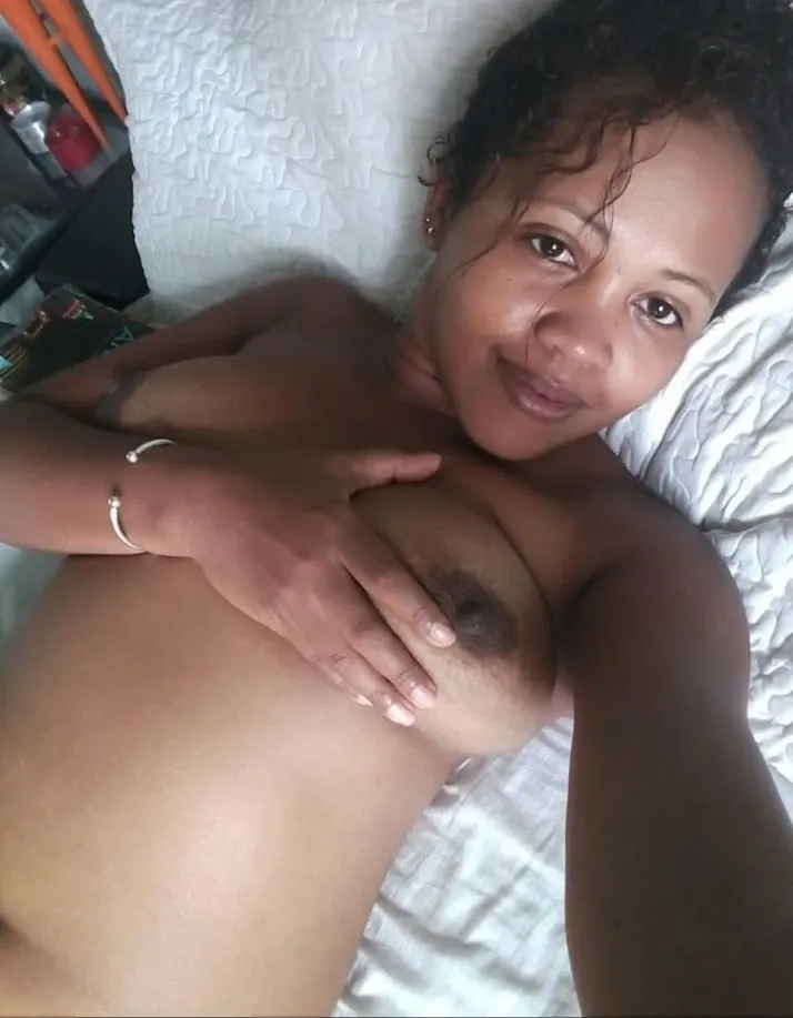 Una Hermosa Negrita...😍
