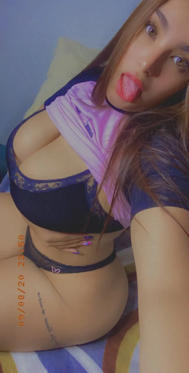 Mega tetas la última está mejor 🤤