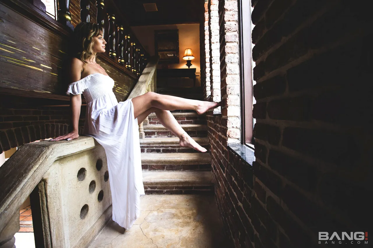 Ana Rose. ¿La conocías vestida?