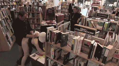 Cojida en publico