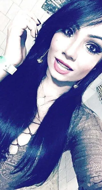 Hermosa nena 222