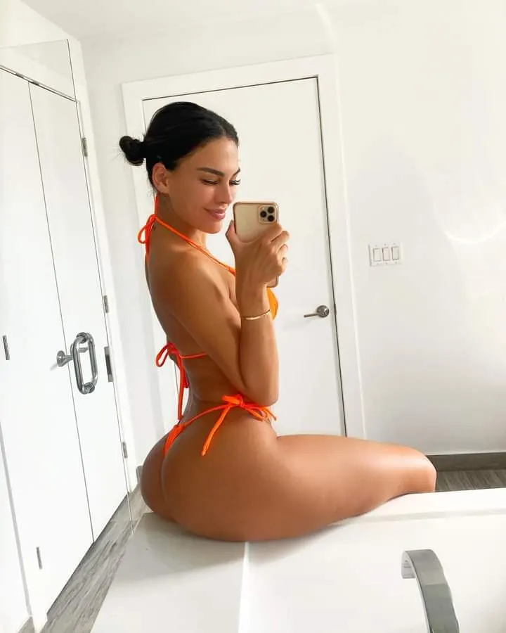 03/04