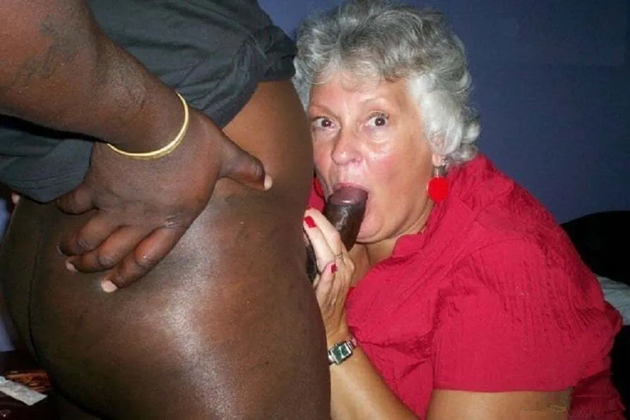 Las abuelitas calientes