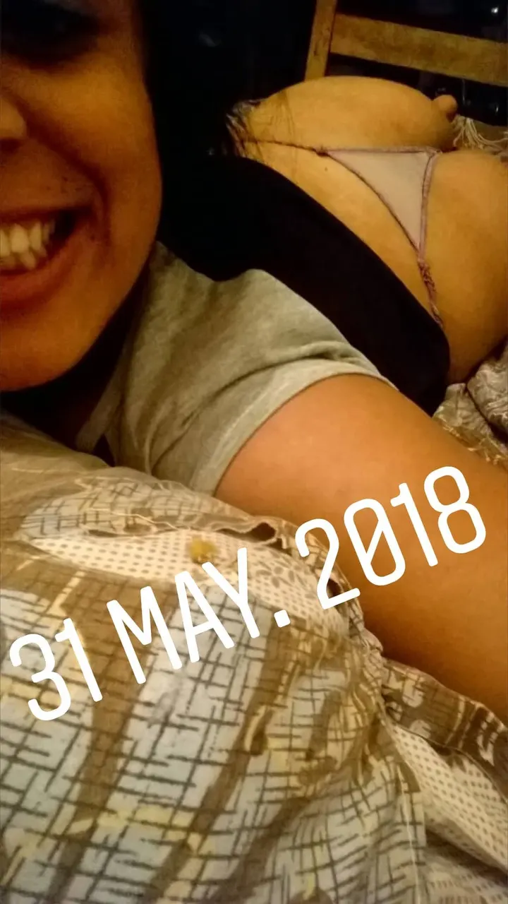 Esta puta quiere verga mira esa cola🍑🔥
