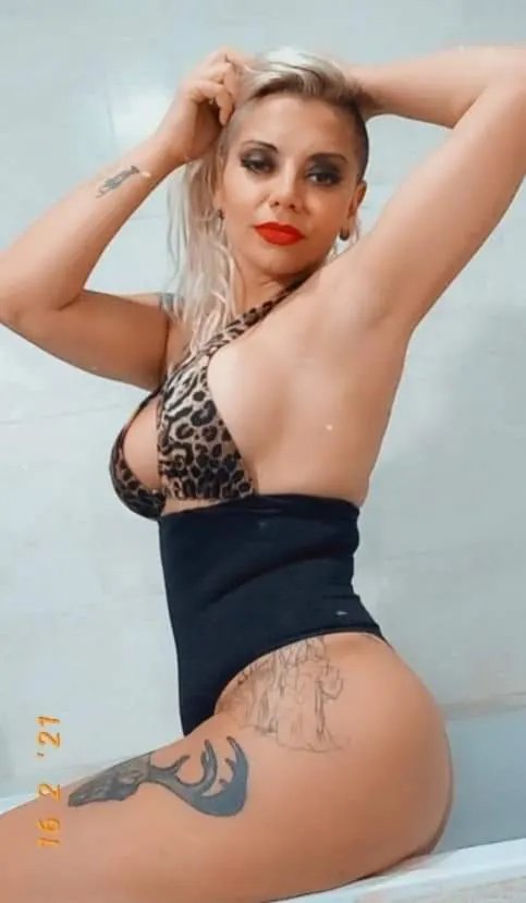 Tetona Operada Putita