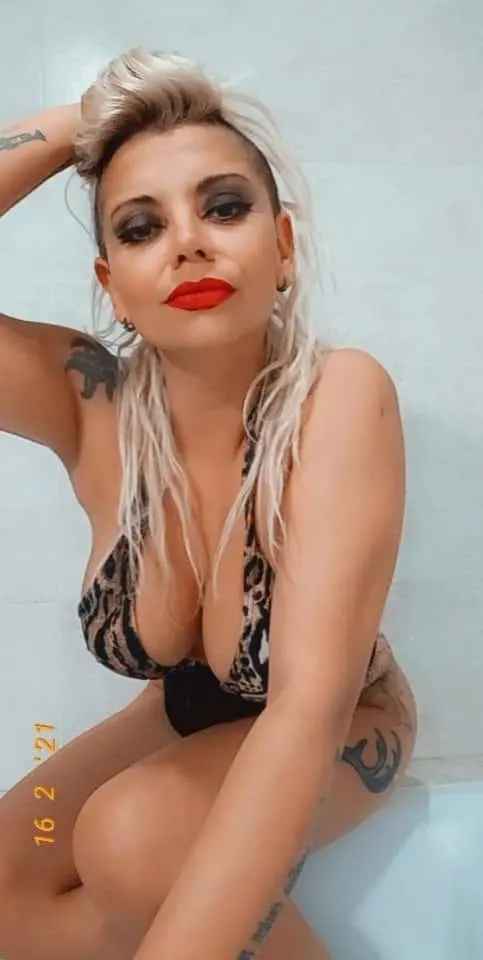 Tetona Operada Putita