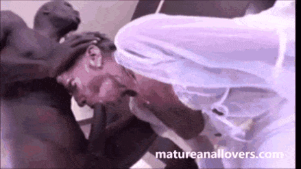 Las abuelas quieren coger y lo hacen muy bien.