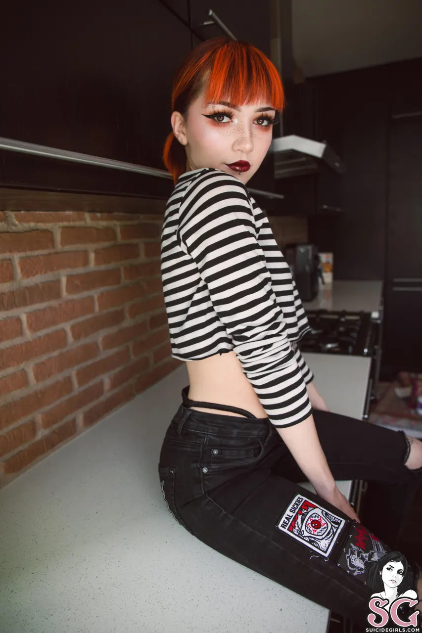 riotdoll Flora