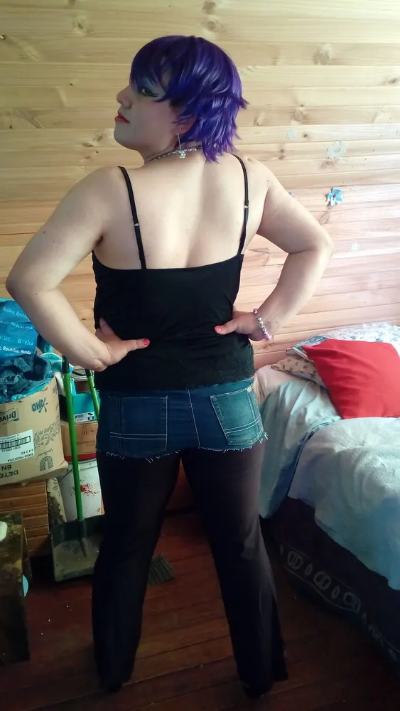 Cogida a Gordita Crossdresser de 20 Años Leche en la Boca