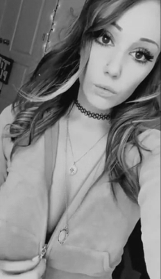 Selfie. Fotos y gifs. Paja asegurada