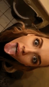 Putitas ganando su lechita (gifs)