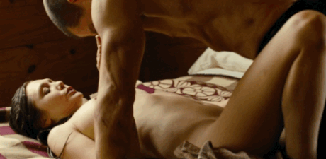 Scarlett Johansson y algo de Elizabeth Olsen