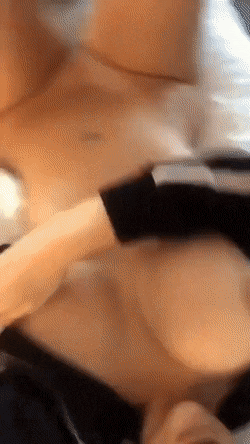 Gifs de hermosas con tetas perfectas #9!!!