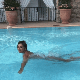 Elizabeth Hurley