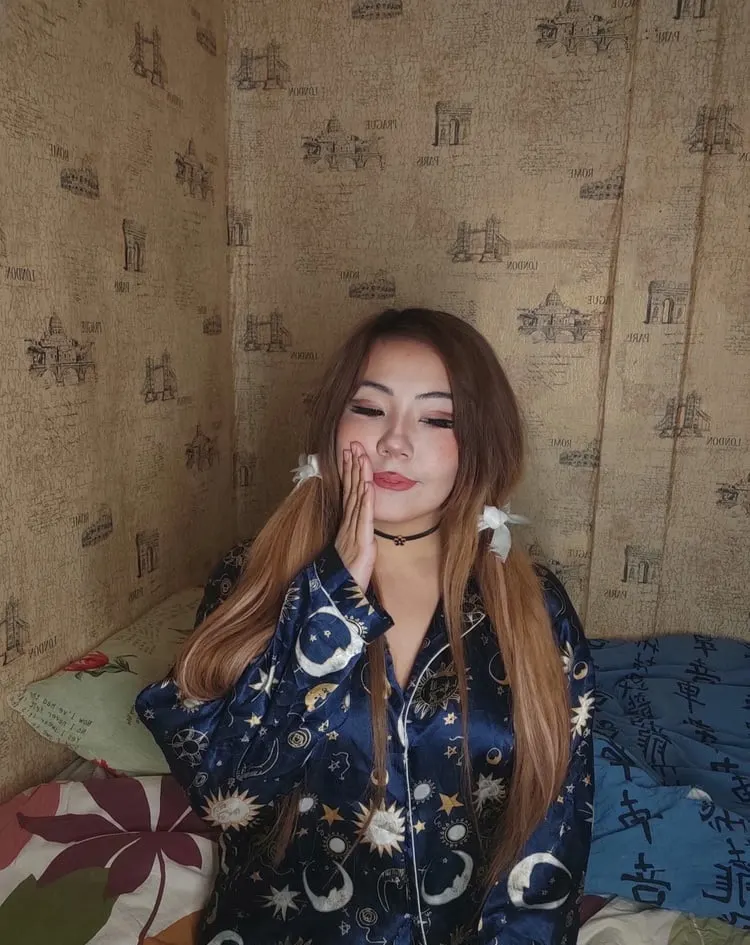 A Horny Girl