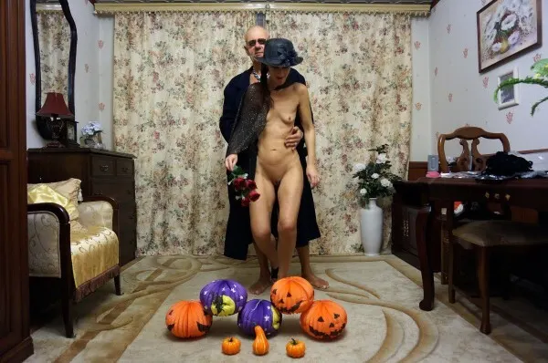 mística de una bruja seductora 😈