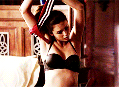 Nina Dobrev