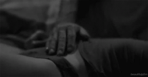 Siesta en la Cuarentena... (GIF + mini relato)